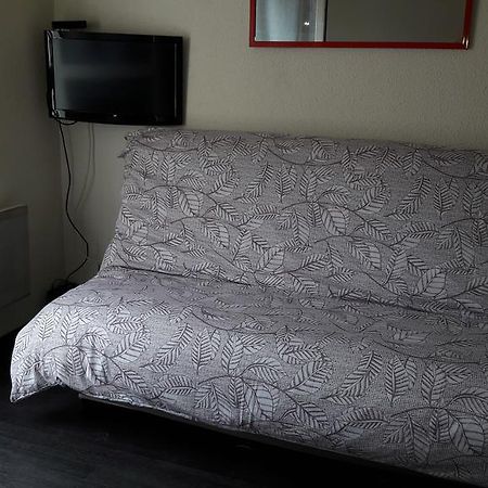 Studio Au Calme Apartment Deville-les-Rouen Ngoại thất bức ảnh